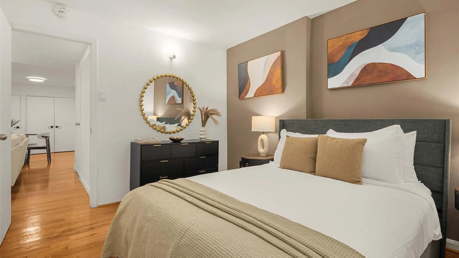City Living 3Br Apt In East Village Manhattan New York 0*,  ABD